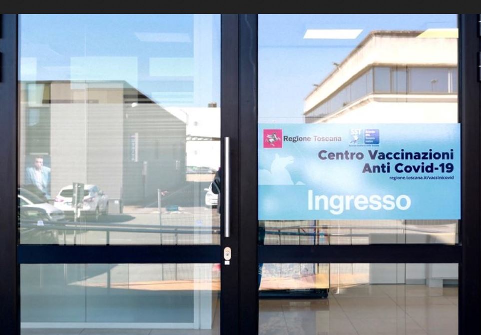 Ingresso nuovo hub vaccinale di Empoli