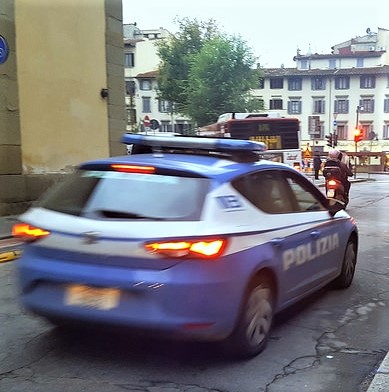 Polizia (foto archivio Antonello Serino)