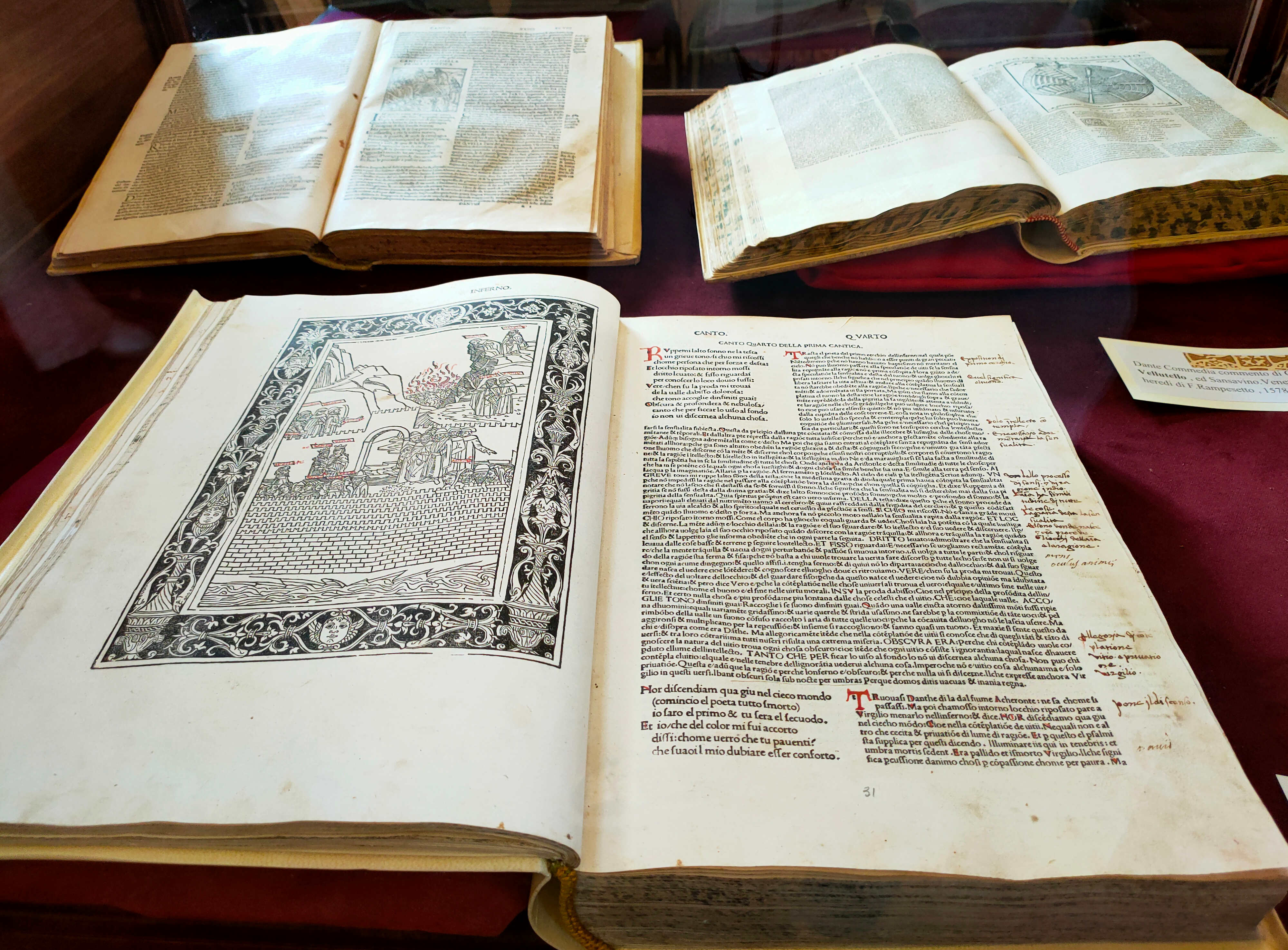 Manoscritto, mostra Dante Vivo (Fonte foto Comune di Pistoia)