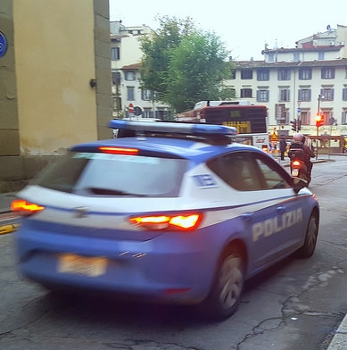 Polizia di Stato (foto archivio Antonello Serino)