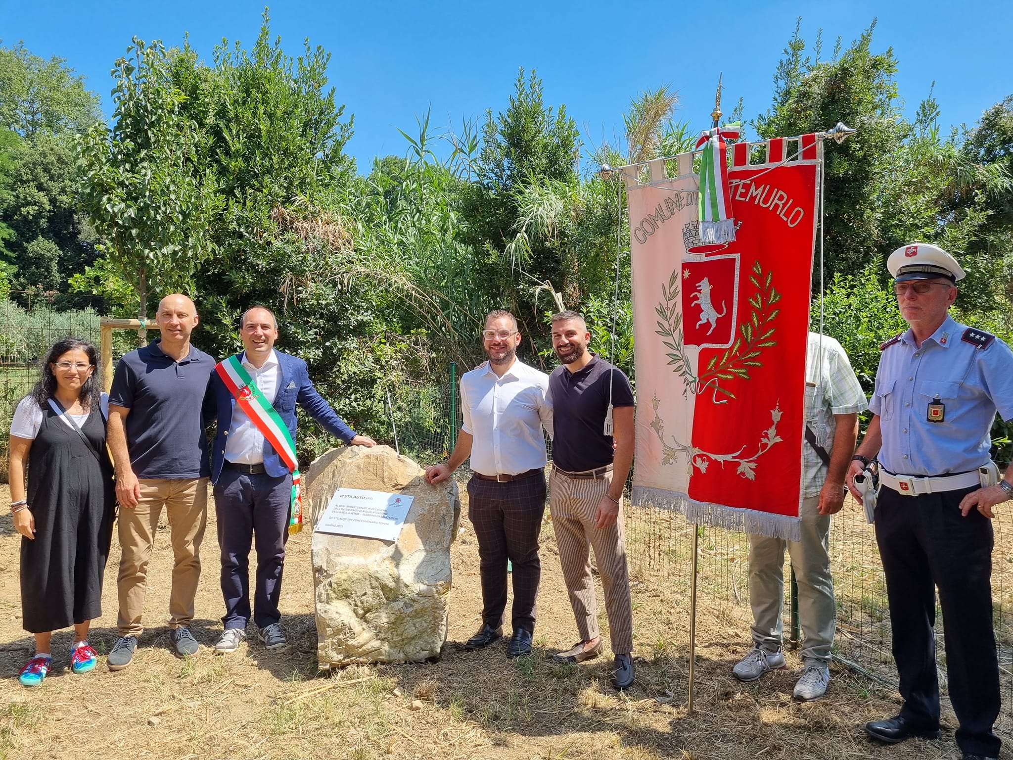 Il giardino “Erasmo Meoni” un momento dell'inagurazione