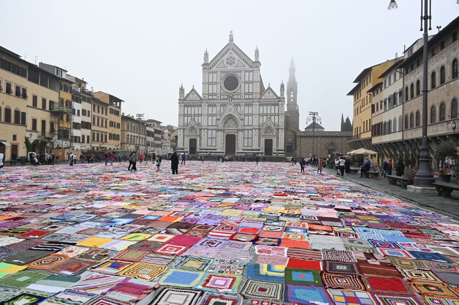 Le coperte in Piazza Santa Croce (fonte Comune di Firenze)