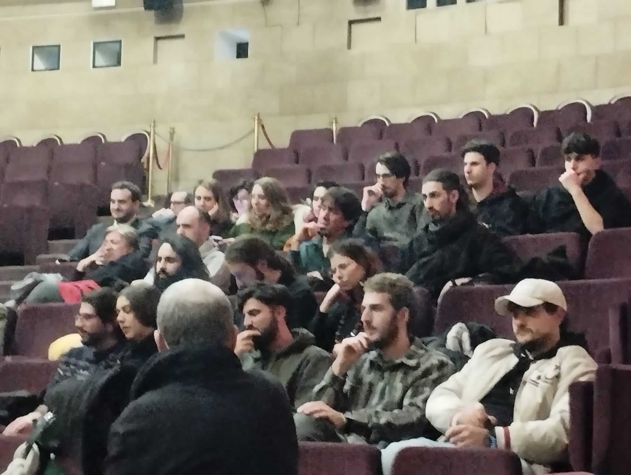 La presentazione de 'I naufraghi'