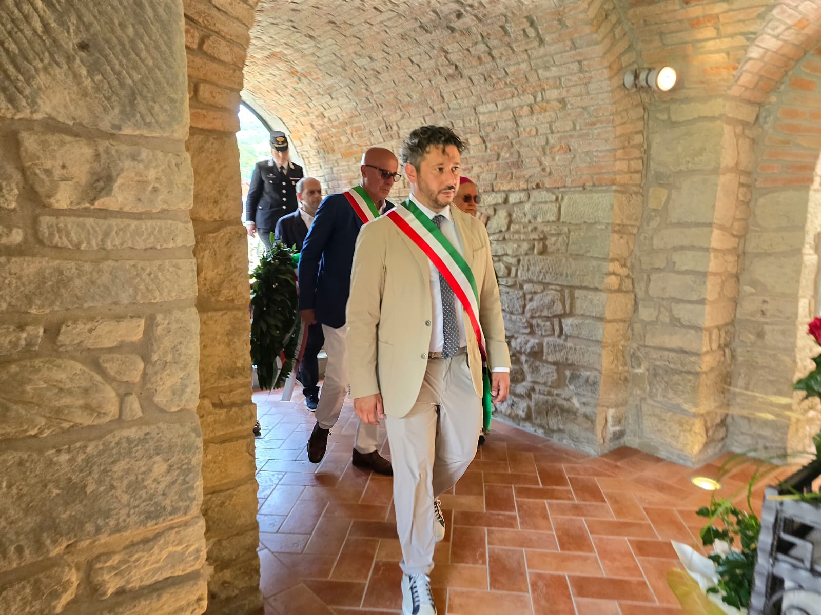 Il sindaco alla commemorazione (Fonte foto Comune di Marradi)