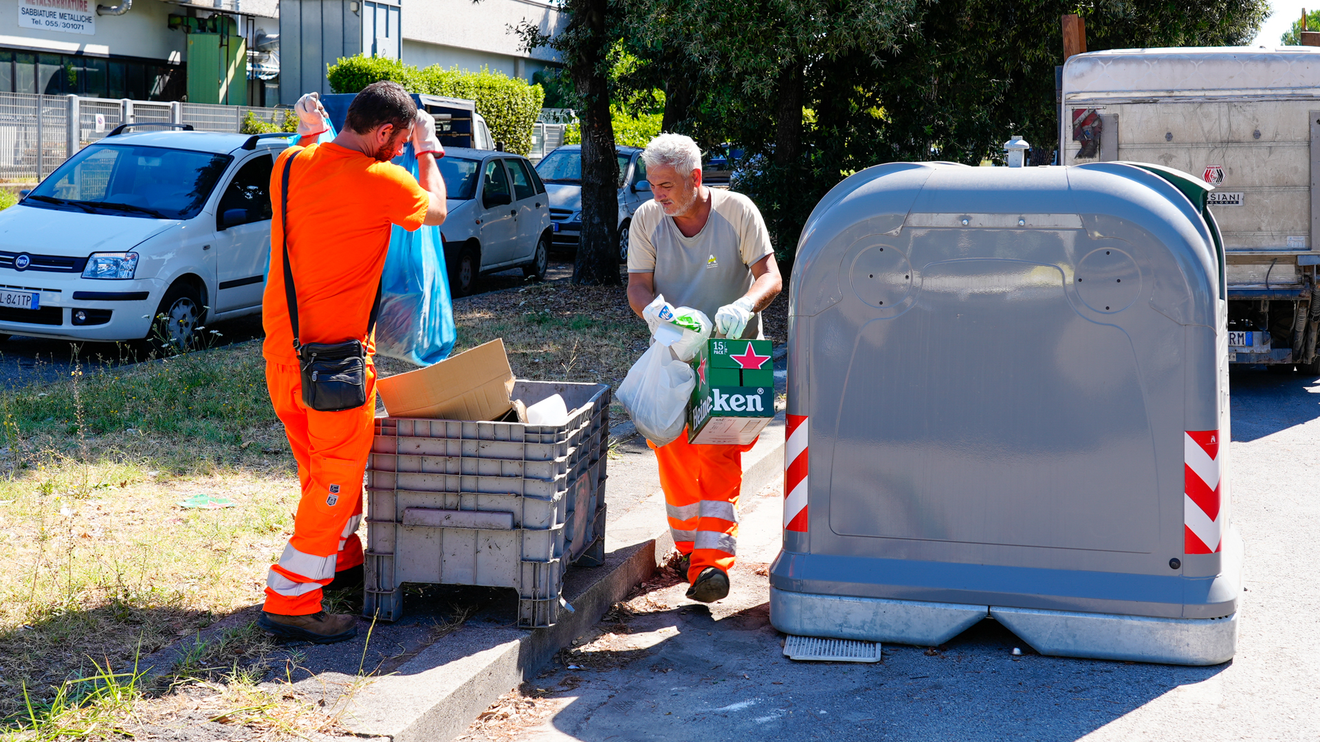 La campagna di sensibilizzazione di Alia Servizi Ambientali contro i comportamenti incivili e i rifiuti abbandonati (Fonte foto Alia Spa)