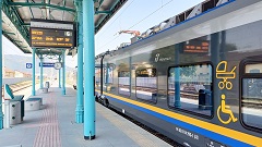 Trasporti: disservizi linea Valdisieve, treno fermo in stazione (foto archivio Antonello Serino - Met Ufficio Stampa)