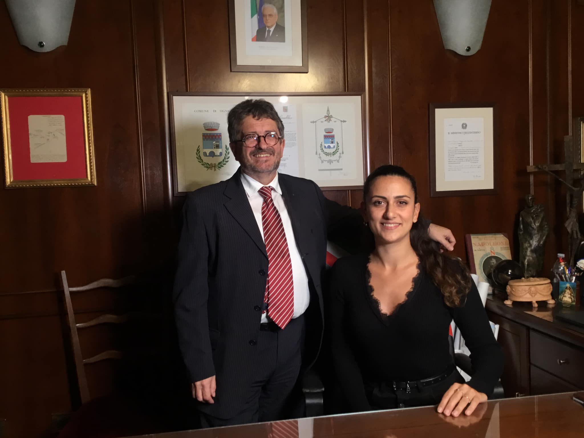 Sindaco Giampiero Fossi con Assesssora Eleonora Chiavetta  (fonte foto comunicato stampa)