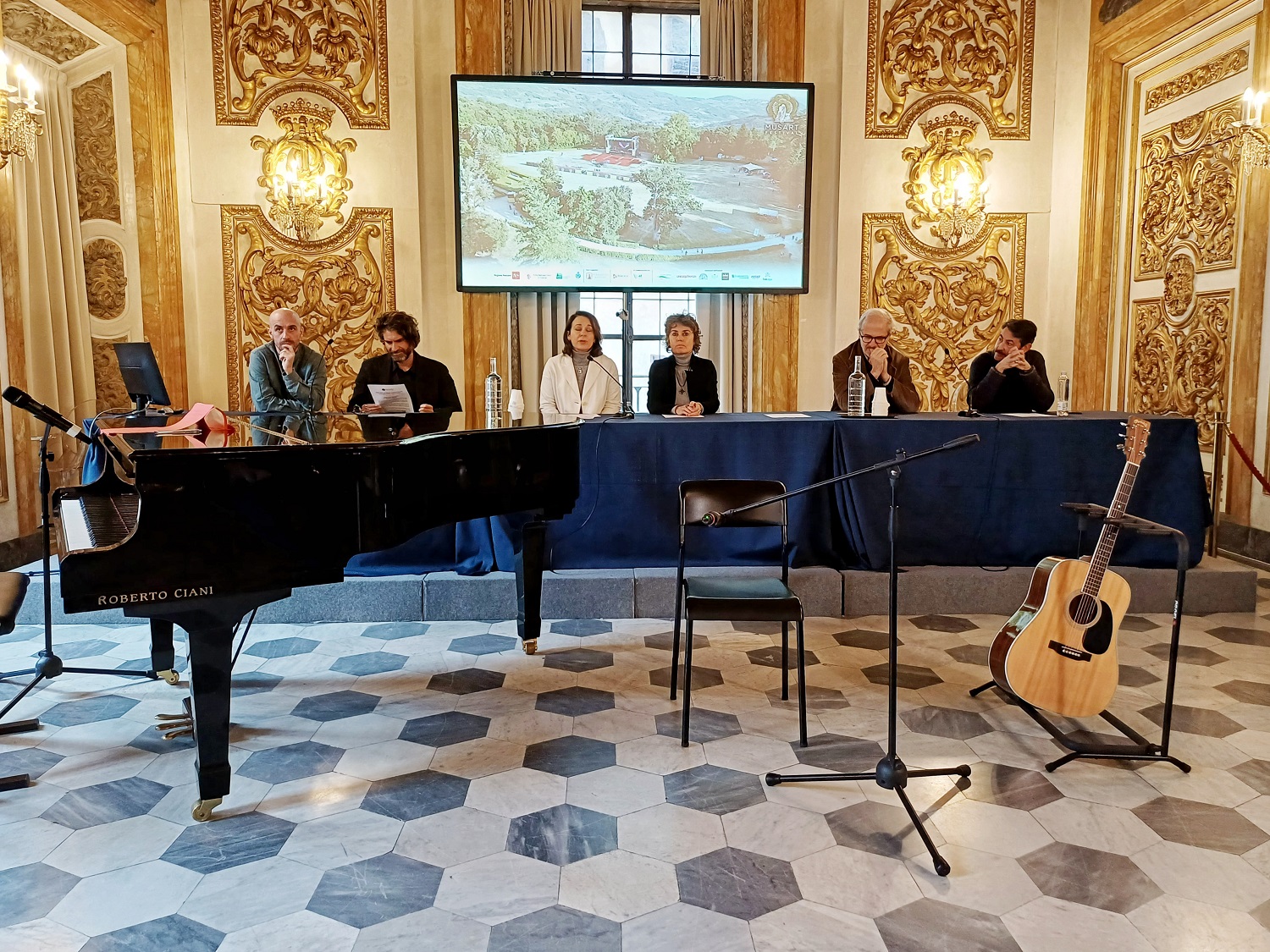 Gatti Mézzi al Musart Festival Firenze, un momento della conferenza stampa (foto Antonello Serino - Met Ufficio Stampa)