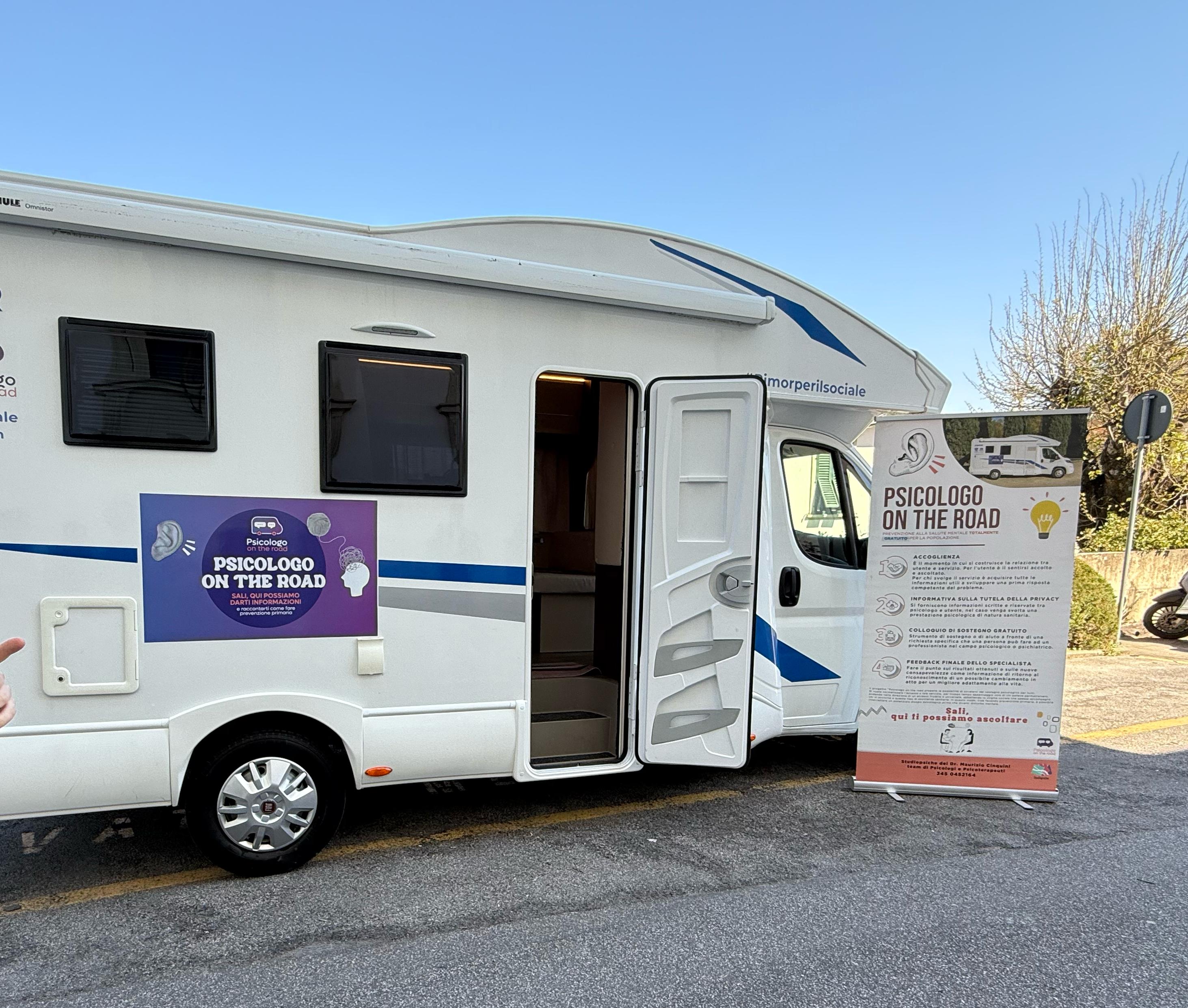 Immagine camper Psicologo on the road