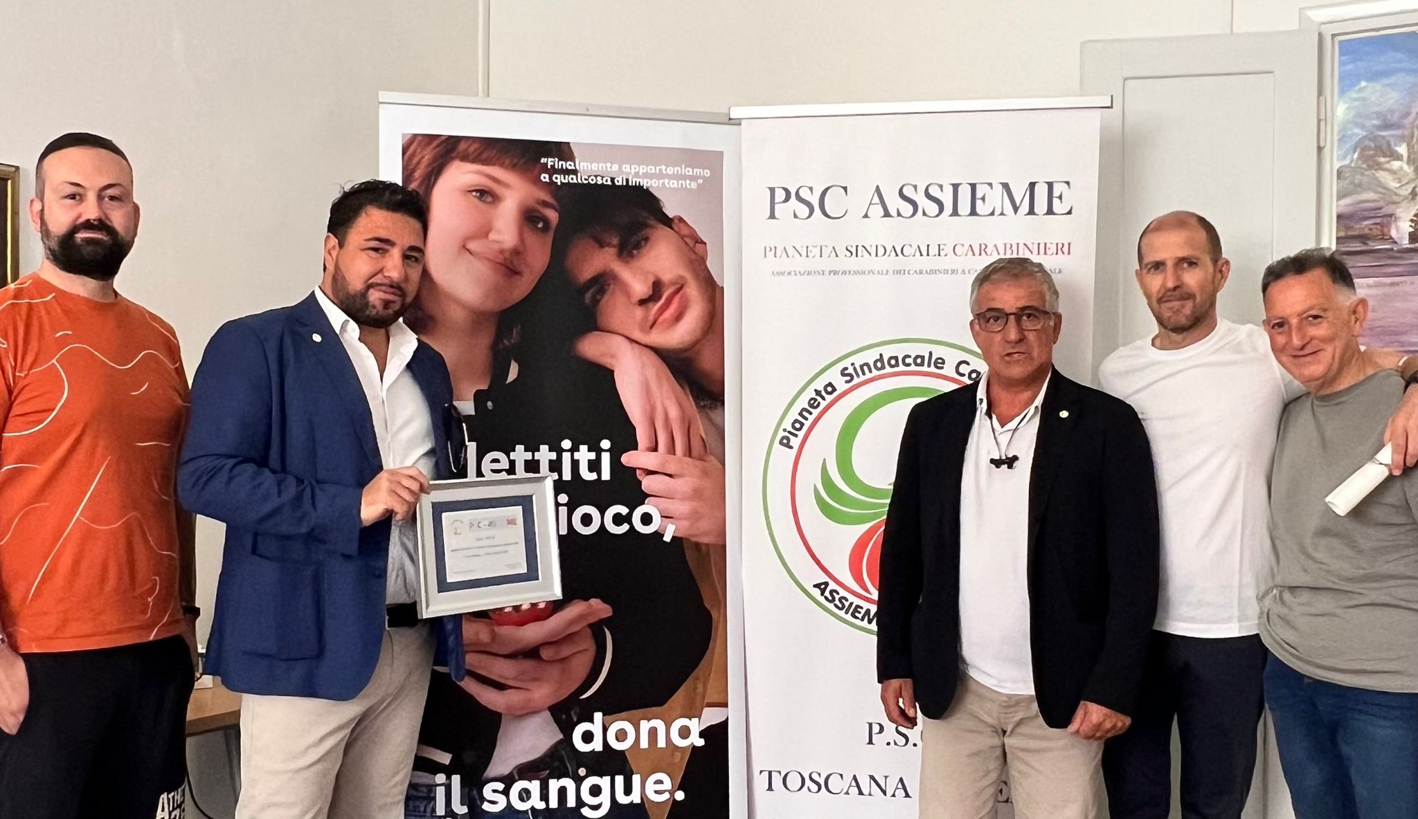 Solidarietà, carabinieri e Avis uniti per favorire le donazioni (Fonte foto comunicato Avis)