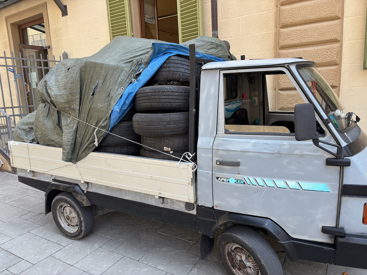 Mezzo sequestrato