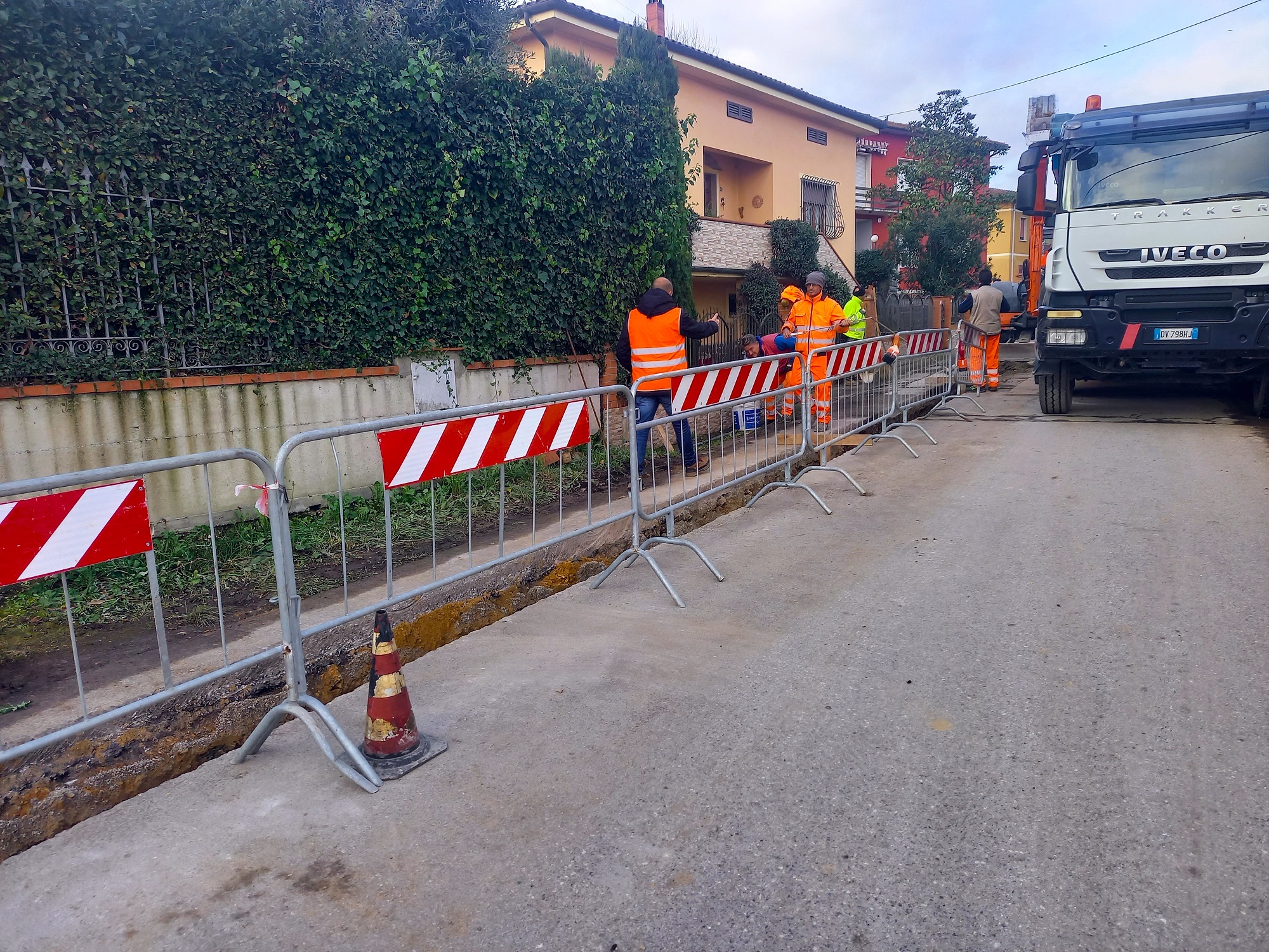 I lavori di Acque nella frazione di Querce