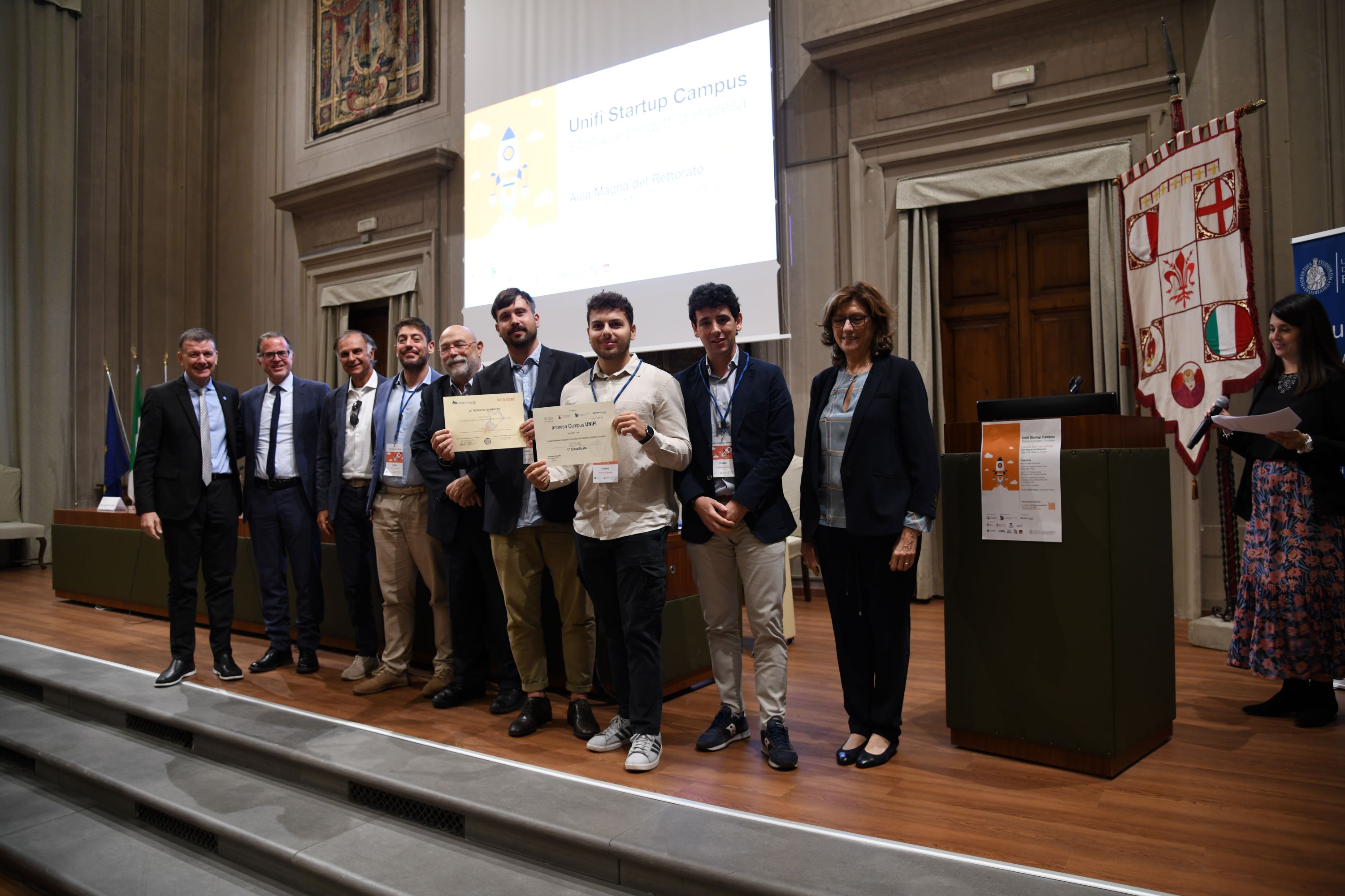 il team di COSMO, il progetto vincitore (Fonte foto comunicato Università degli Studi di Firenze)