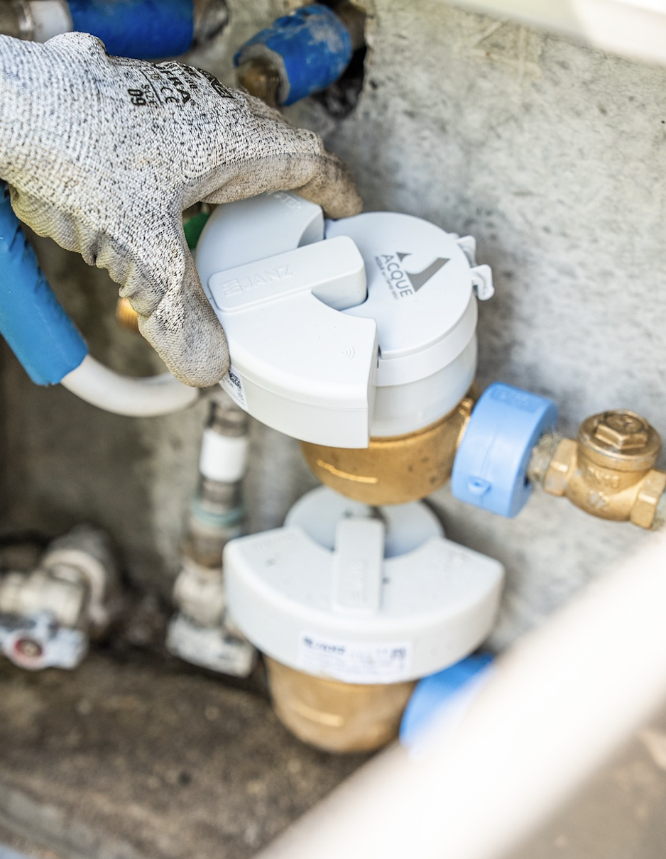 Contatori dell'acqua (Foto da comunicato Acque Spa)