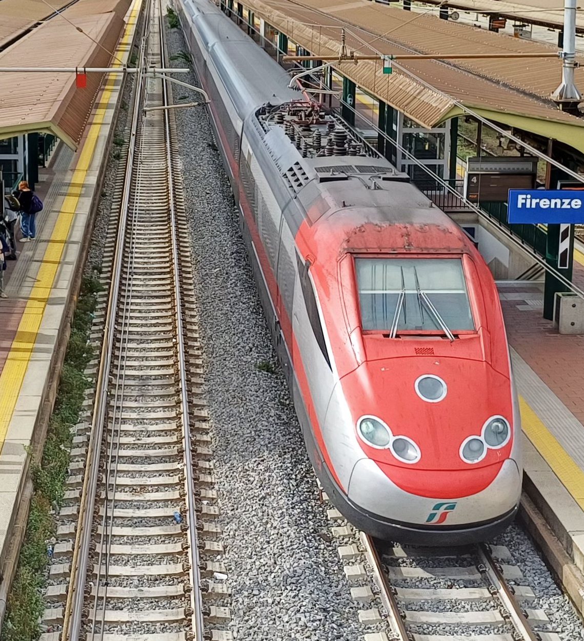 Trenitalia (foto archivio Antonello Serino)