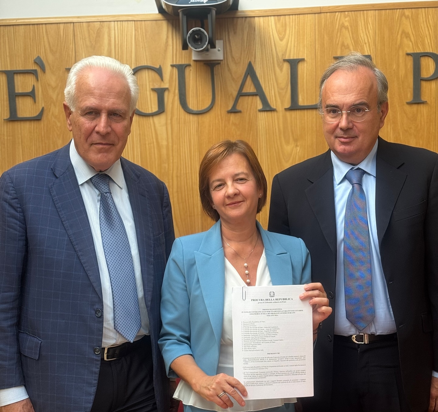 Giani e Tescaroli con la presidente del Tribunale di Prato Lucia Schiaretti (fonte foto comunicato stampa)