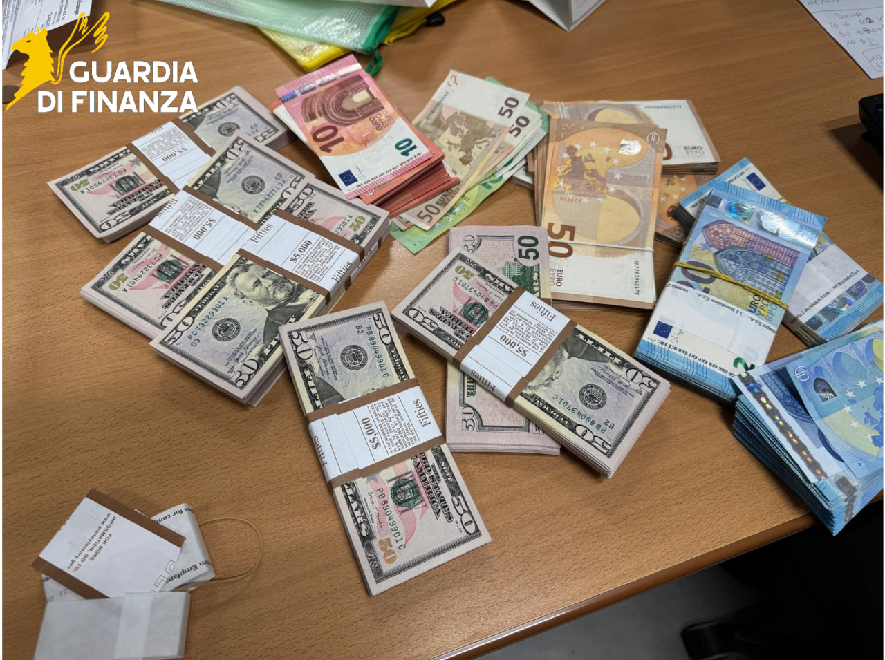 Aeroporto di Firenze: una Summer Season infuocata (Fonte foto Guardia di Finanza)