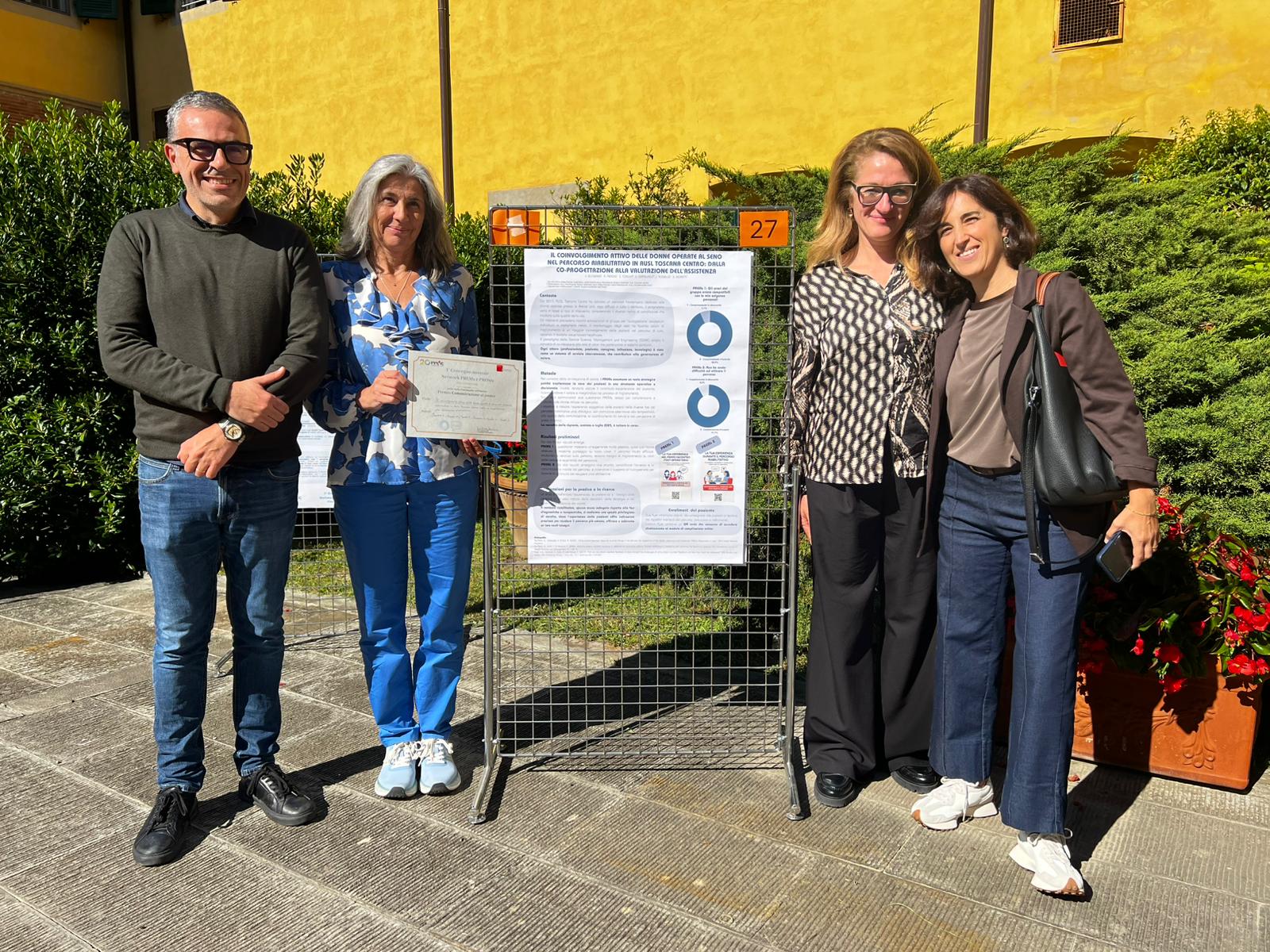 Premio 2 foto Domenico Cerasuolo, Stefania Tonola, Angela Pieroni, Elisa Buonandi (Fonte foto AUSL Toscana centro)