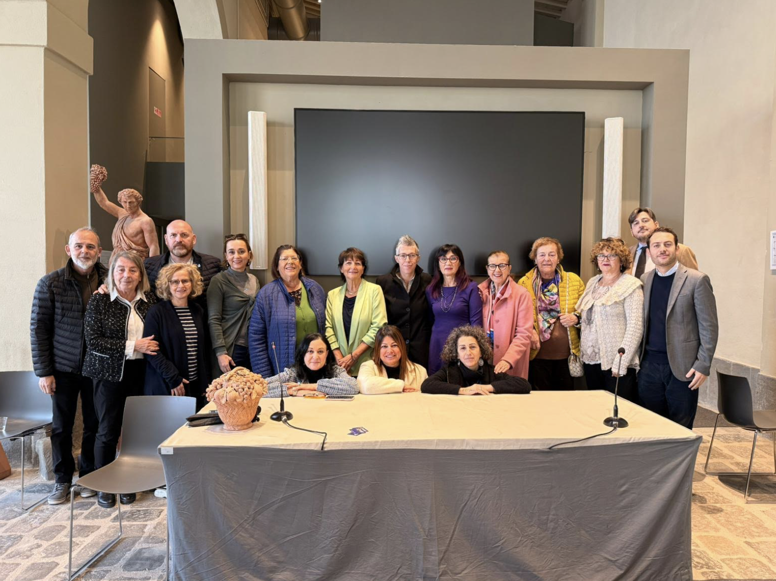 Il tavolo intercomunale politiche di genere (fonte foto comunicato stampa Unione Comuni del Chianti)