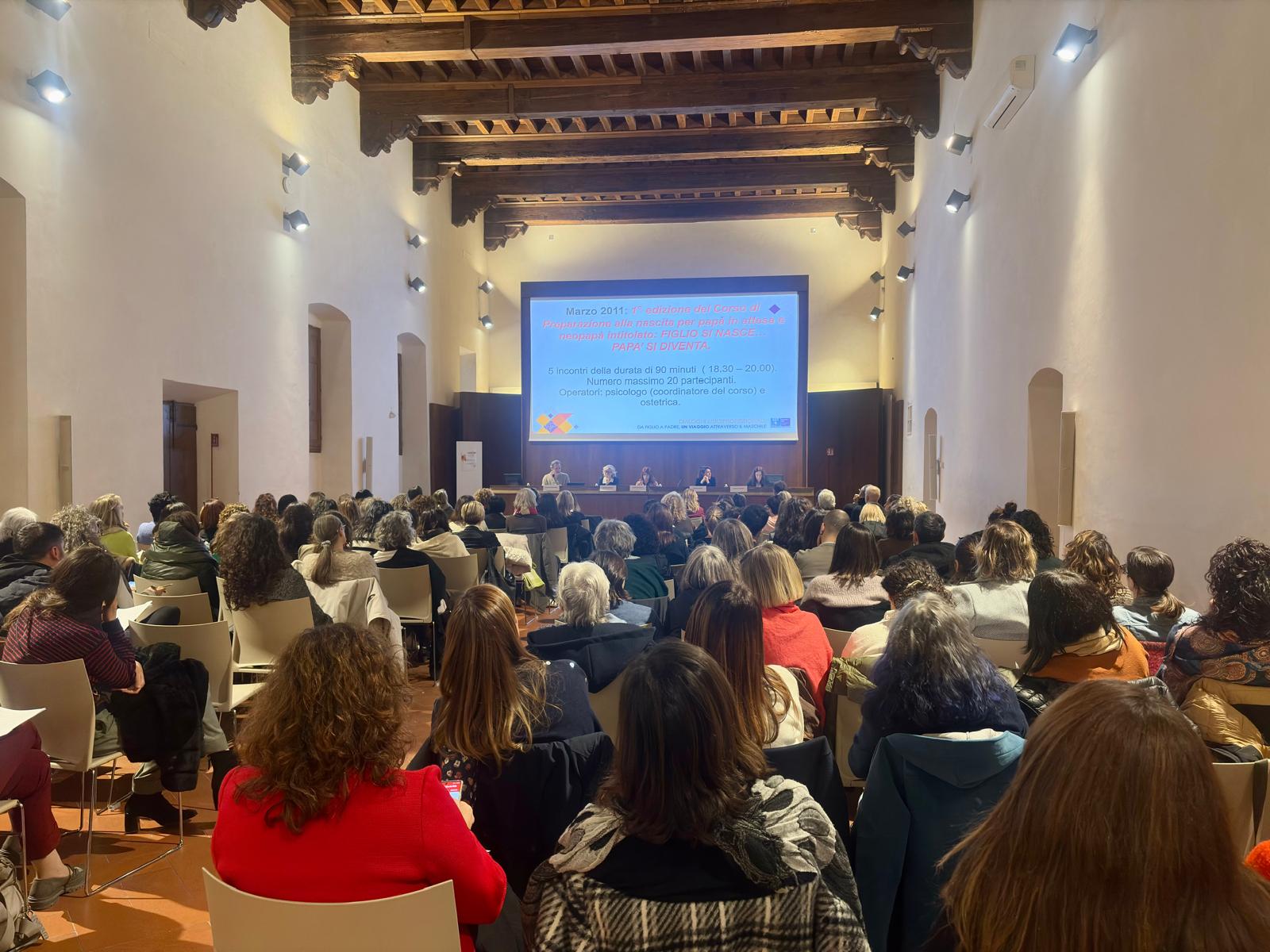 Un'immagine della sala durante il convegno (Fonte foto Ausl Toscana Centro)