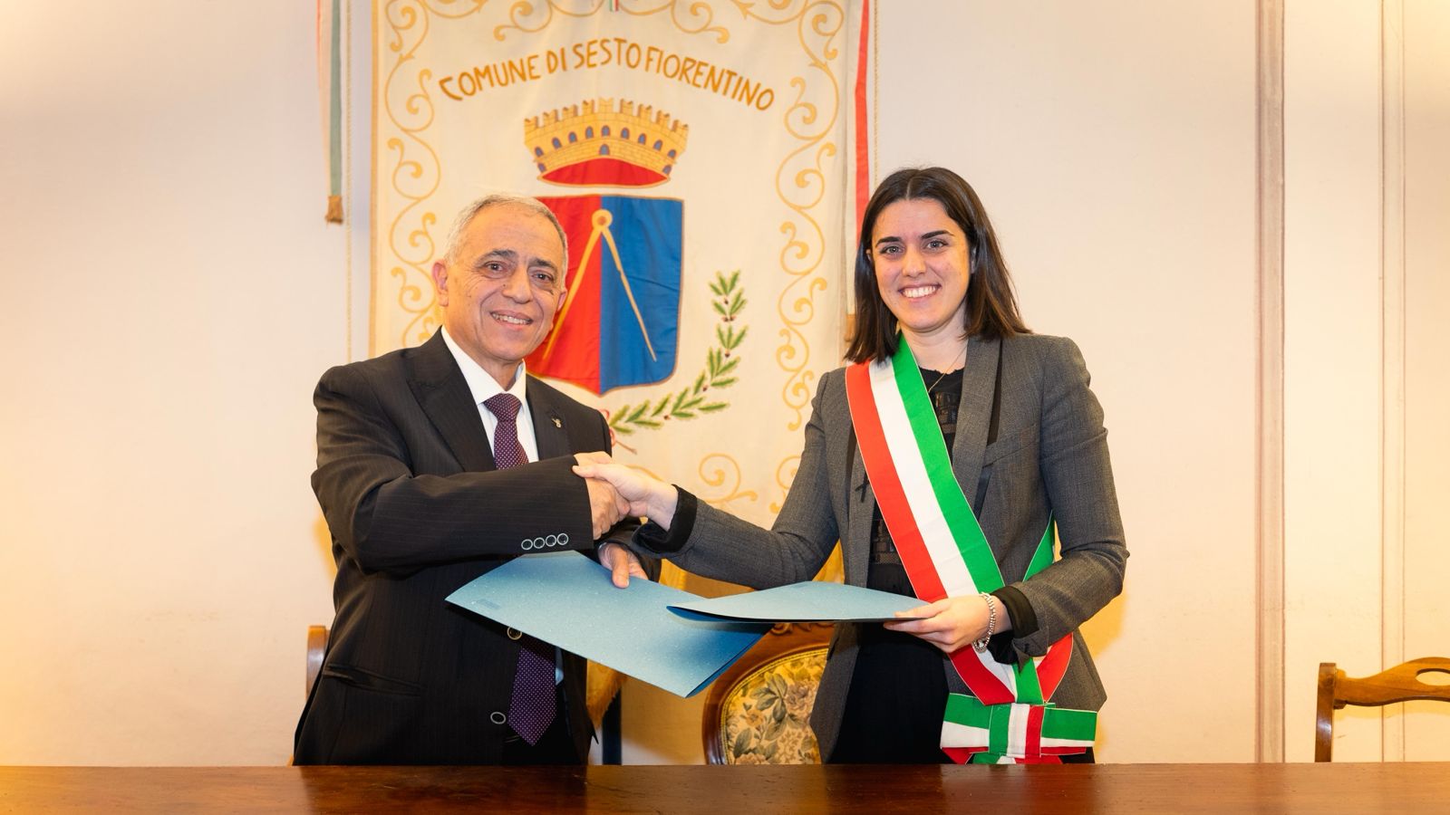 Vicesindaca facente funzione di sindaca Claudia Pecchioli e dal primo cittadino della città palestinese Riyad Awad