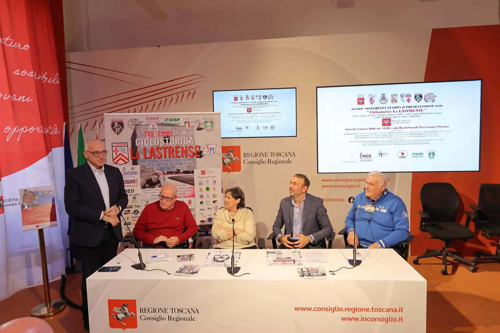 La presentazione de 'La Ciclostorica La Lastrense' (foto Comune di Lastra a Signa)