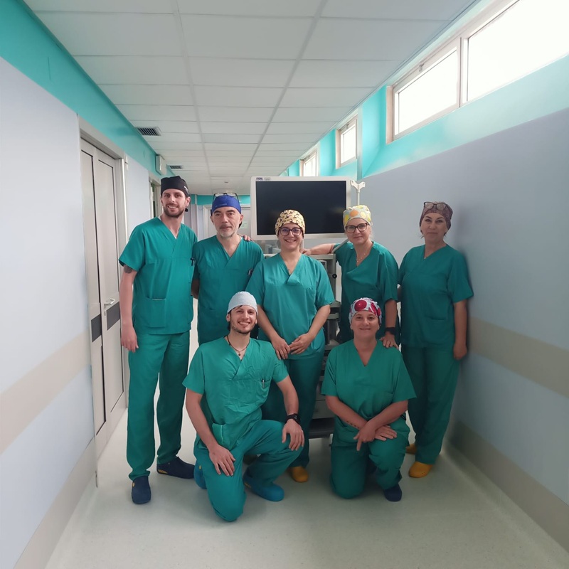 L'equipe di sala del blocco operatorio (Fonte foto Ausl Toscana Centro)