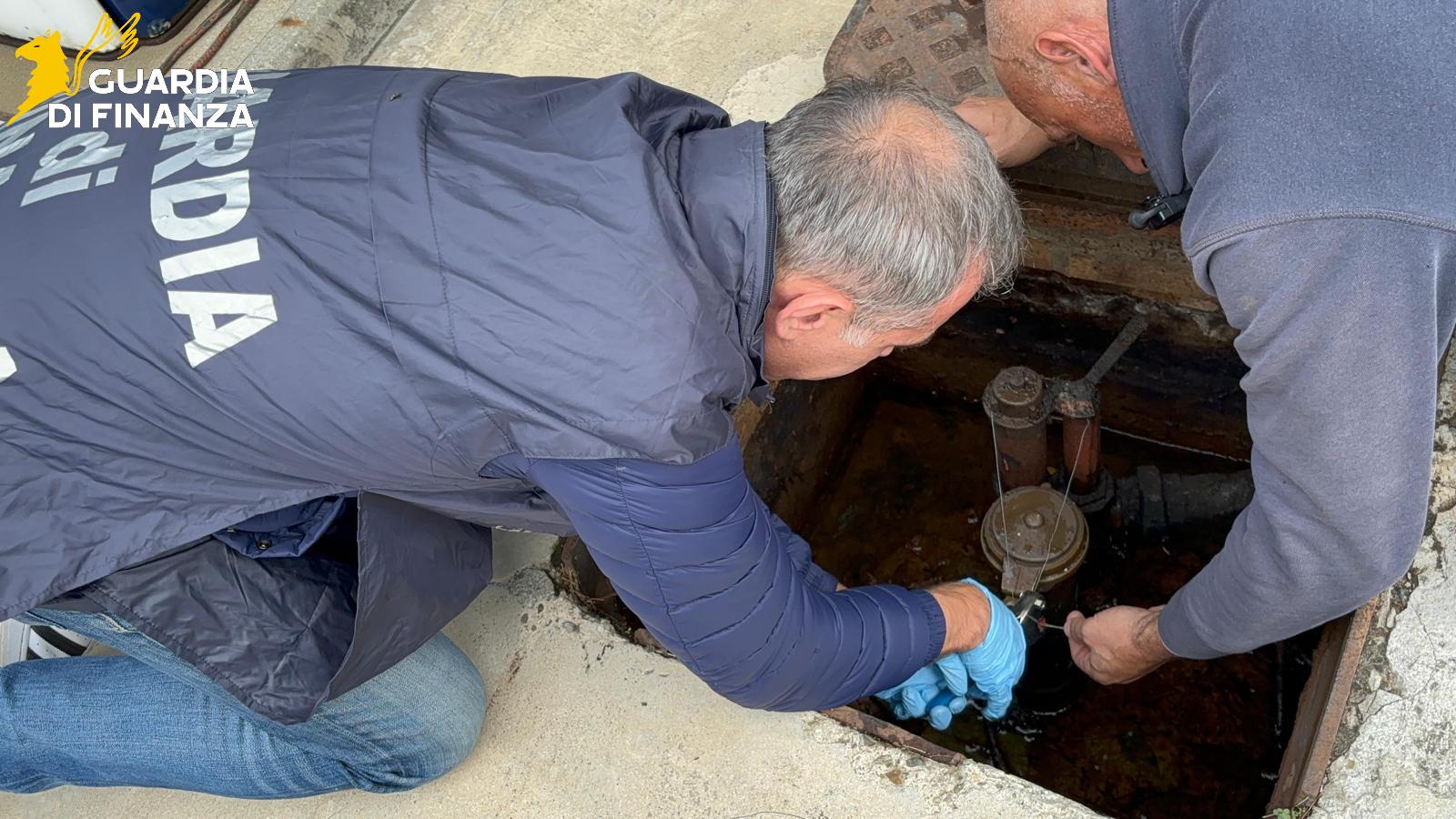 Confiscati oltre 30.000 litri di gasolio commercializzato in frode (Fonte foto sala stampa Guardia di Finanza)