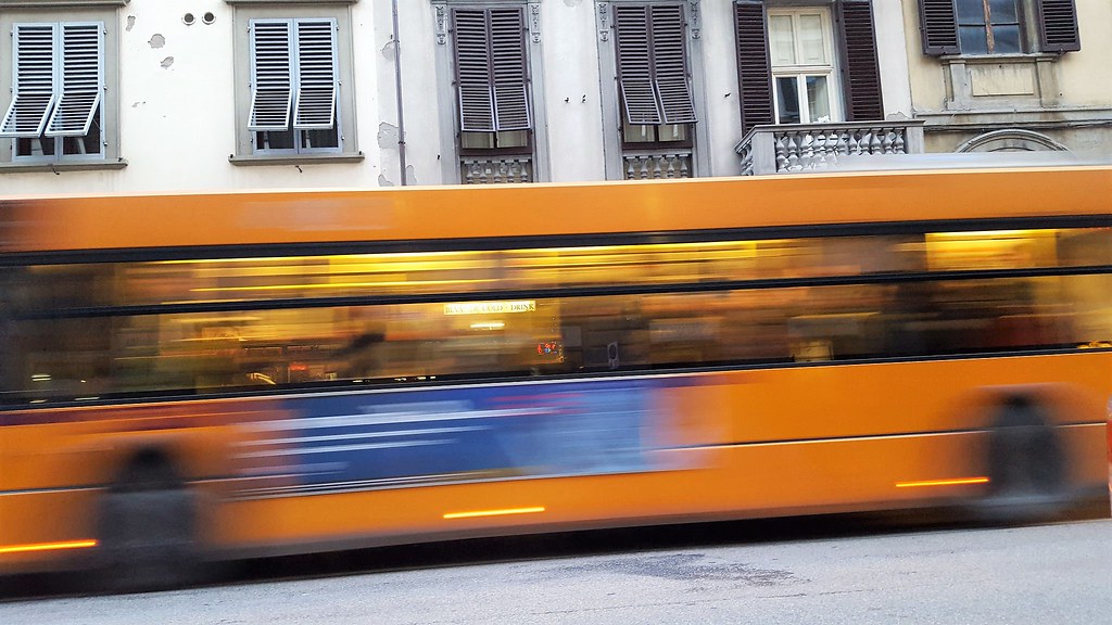 autobus (foto archivio di Antonello Serino, Met Ufficio Stampa)