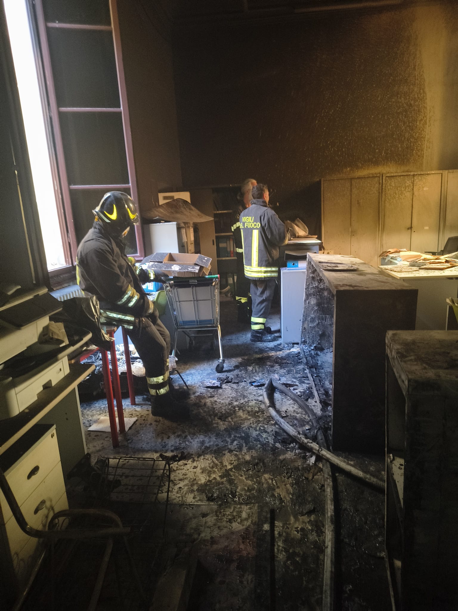 Incendio all'Istituto Macchiavelli-Capponi