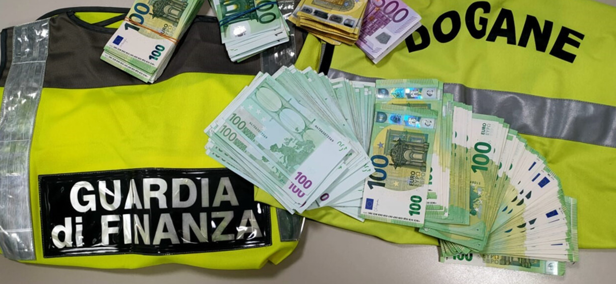 Materiale sequestrato