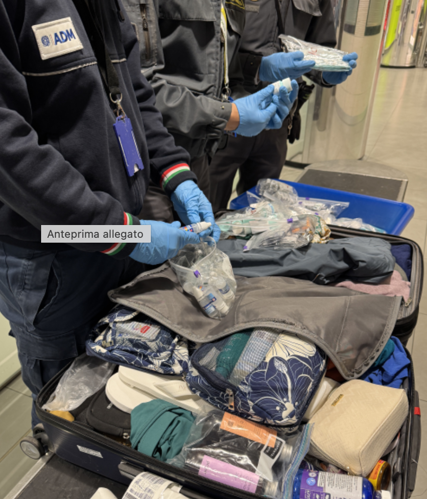 Controlli in aeroporto Firenze (Foto da comunicato ADM)