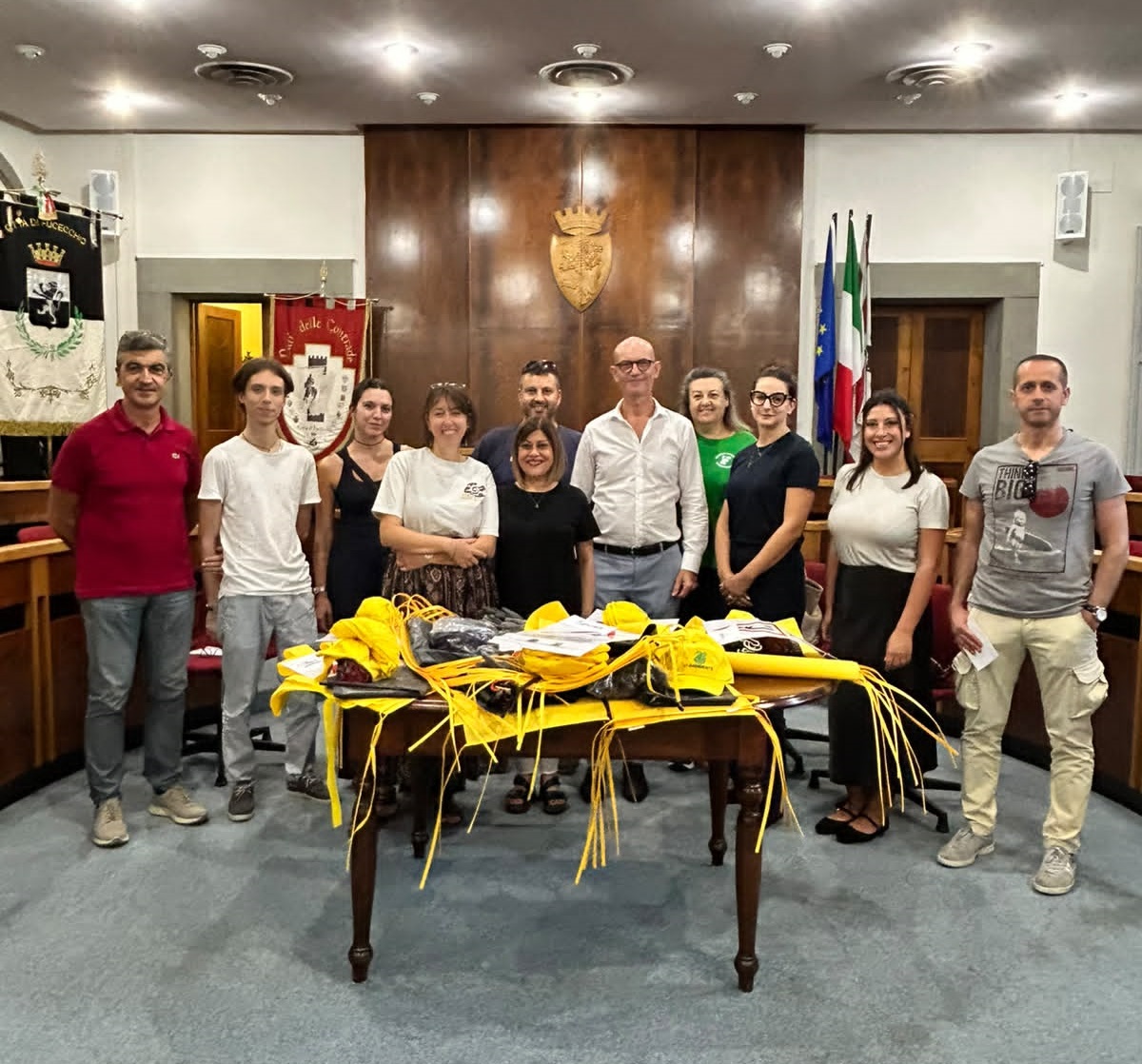 L'assessora Sabrina Mazzei con le associazioni