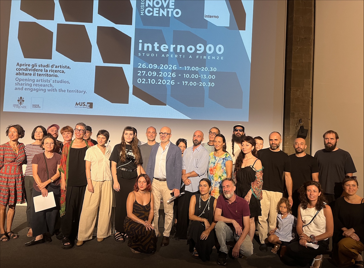 Interno 900