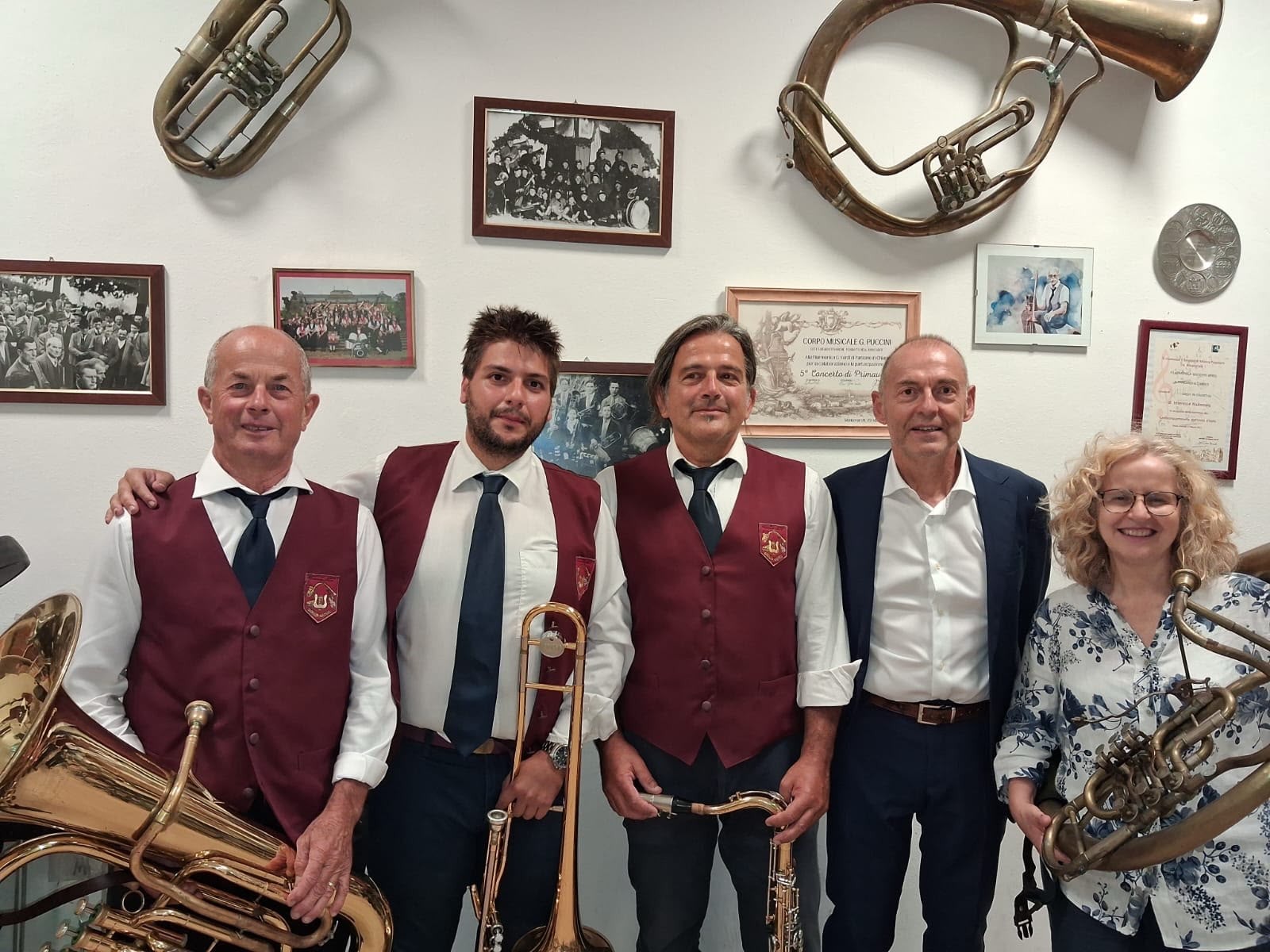 da sx vicepresidente Franco Rimini, pesidente Francesco Zinno, segretario Mauro Falchini, sindaco Sottani e assessora Toniazzi