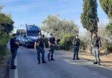 Sgombero in via Massoni (Fonte foto comunicato Polizia di Stato)