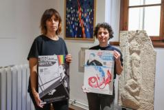 Giornata internazionale contro l'omofobia, la bifobia e la transfobia: la giunta consegna le illustrazioni della mostra God Save the Queer! alle scuole superiori