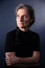 Chiara Guidi (Foto di Eva Castellucci, fonte comunicato stampa Teatro della Toscana)