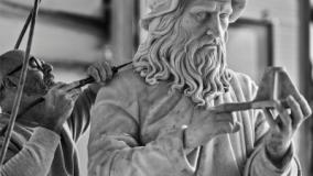 Leonardo torna a Vinci. Il 15 aprile l’inaugurazione della statua di Filippo Tincolini