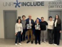 Unifi consegna i primi e-reader destinati agli studenti detenuti della Dogaia (Fonte foto Comunicato stampa Università Degli Studi di Firenze)